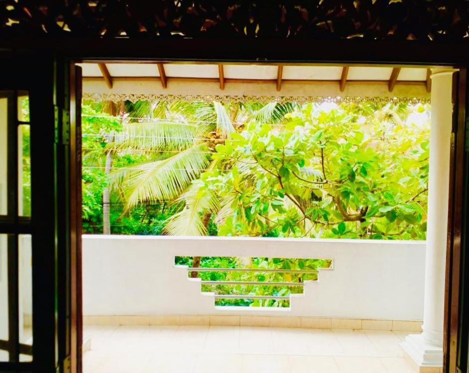 The Tourist Balcony Leilighet Negombo Eksteriør bilde